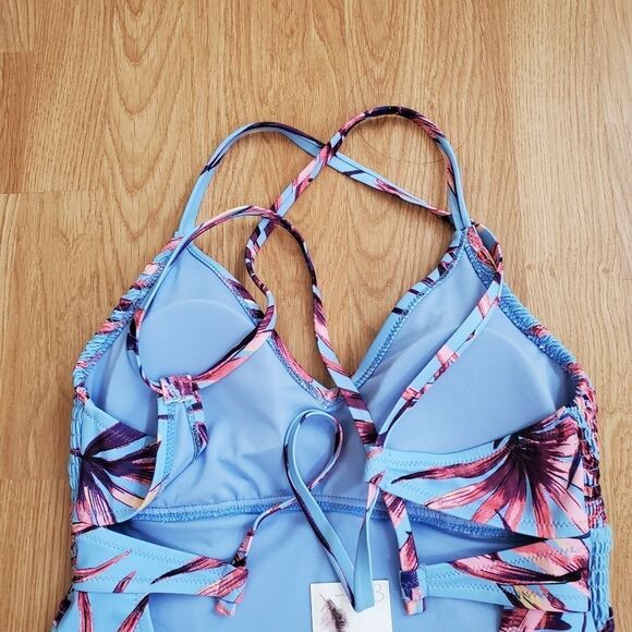 Jessica Simpson Palmy Days One Piece Swimsuit - Picture 7 of 11